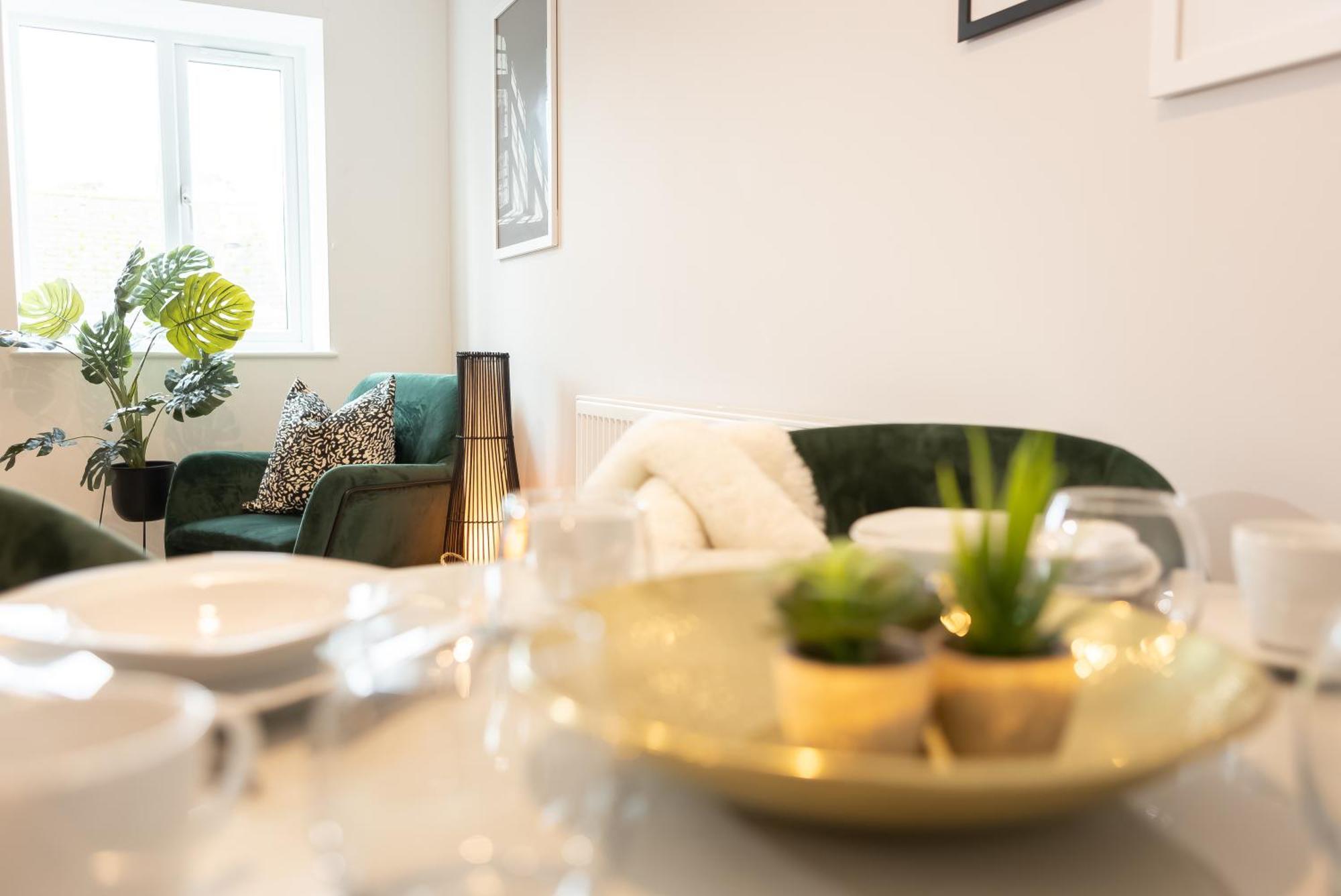 Luxe Central Overlooking Harbour Near Babbacoombe Beach * Torquay