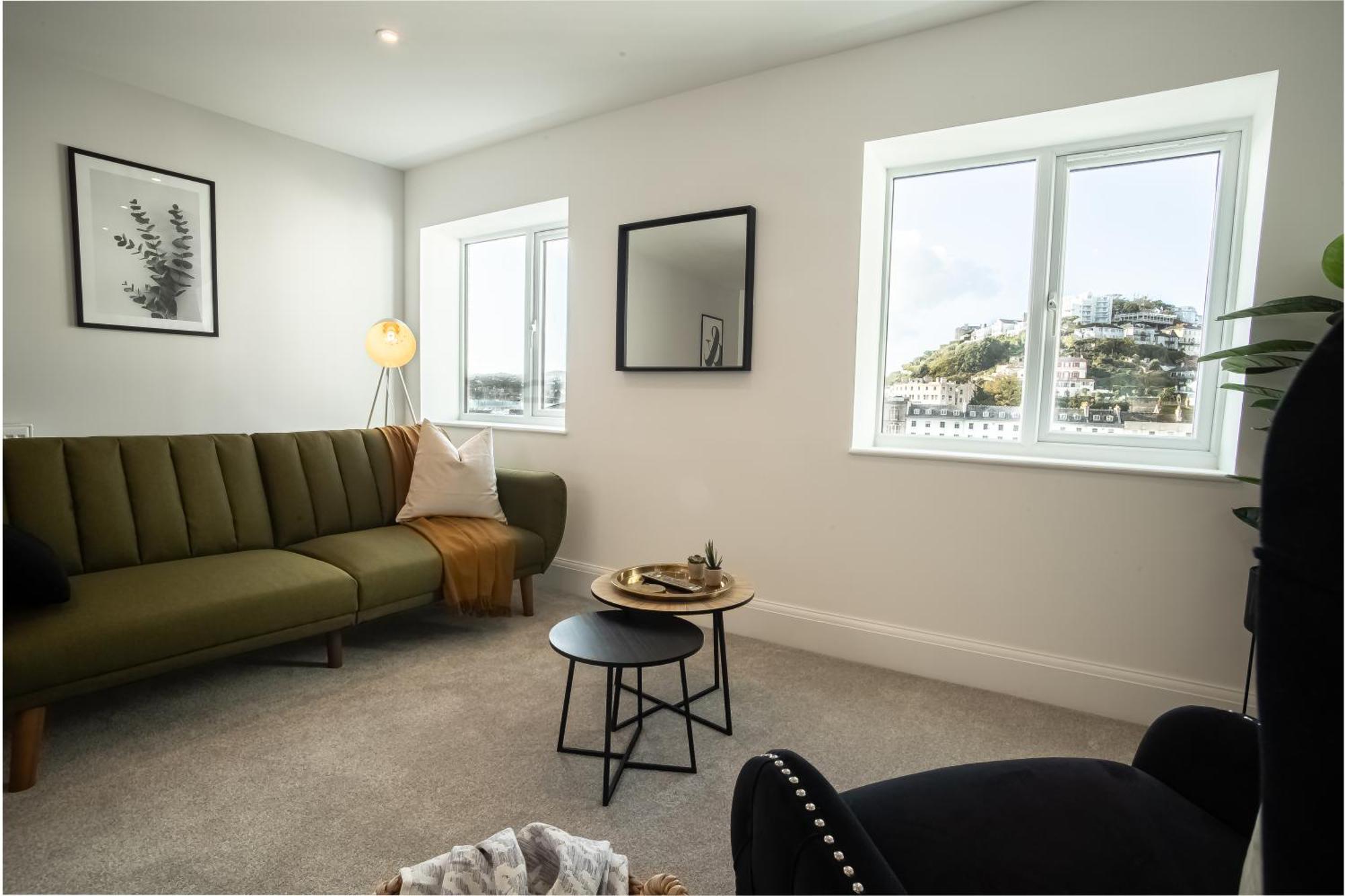 Apartment Luxe Central Overlooking Harbour Near Babbacoombe Beach Torquay